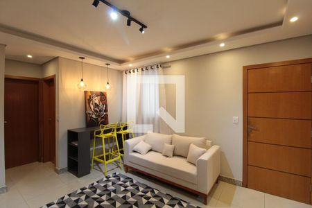 Sala de apartamento para alugar com 2 quartos, 110m² em Santa Monica, Belo Horizonte