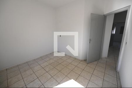 Quarto 2 de casa para alugar com 3 quartos, 100m² em Jardim Helvecia, Aparecida de Goiânia