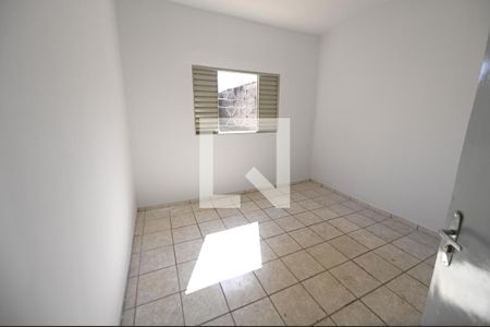 Quarto 2 de casa para alugar com 3 quartos, 100m² em Jardim Helvecia, Aparecida de Goiânia