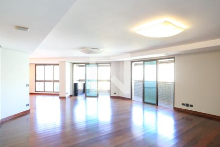 Sala de apartamento para alugar com 4 quartos, 305m² em Lourdes, Belo Horizonte