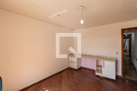 Quarto 1 de casa para alugar com 4 quartos, 320m² em Vila Ré, São Paulo