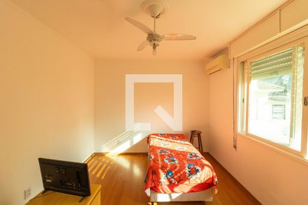 Quarto 1 de apartamento para alugar com 2 quartos, 68m² em Cristal, Porto Alegre