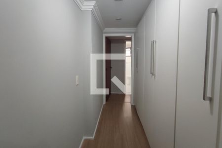 Corredor Quartos de apartamento à venda com 4 quartos, 226m² em Cambuí, Campinas