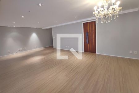 Sala de apartamento à venda com 4 quartos, 226m² em Cambuí, Campinas