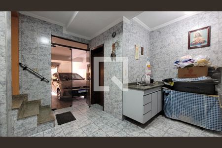 Cozinha 2 de casa à venda com 3 quartos, 271m² em Vila Camilópolis, Santo André