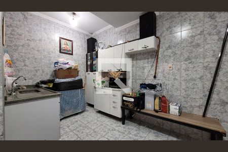 Cozinha 2 de casa à venda com 3 quartos, 271m² em Vila Camilópolis, Santo André