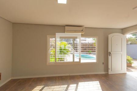 Sala de casa à venda com 2 quartos, 115m² em Igara, Canoas
