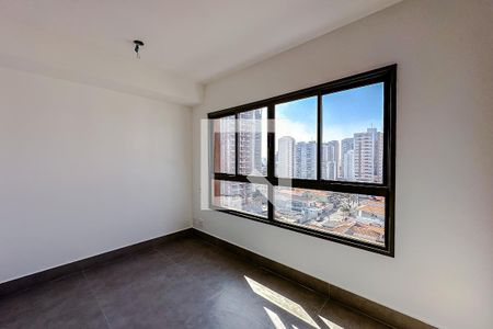 Sala/Quarto de kitnet/studio para alugar com 1 quarto, 28m² em Vila Firmiano Pinto, São Paulo