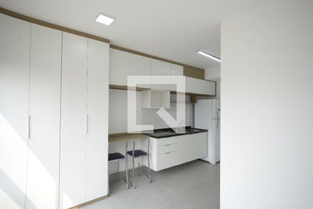 Studio de kitnet/studio para alugar com 1 quarto, 28m² em Vila Firmiano Pinto, São Paulo