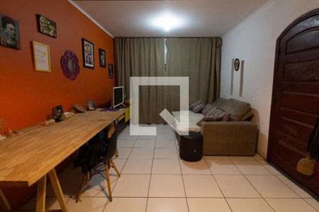 Sala de casa à venda com 3 quartos, 125m² em Jardim das Vertentes, São Paulo