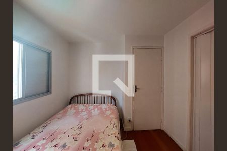 Quarto 1 de apartamento para alugar com 3 quartos, 90m² em Jardim Luanda, São Paulo