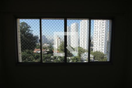 Sala / Sala de Jantar - Vista de apartamento para alugar com 3 quartos, 70m² em Real Parque, São Paulo