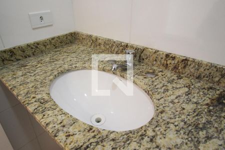 Lavabo de casa à venda com 4 quartos, 142m² em Vila Uberabinha, São Paulo