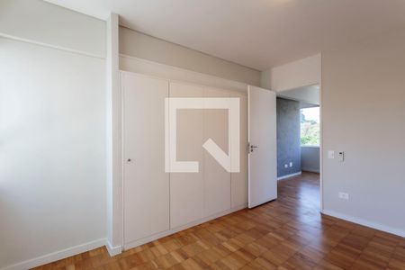 Quarto 1 de apartamento para alugar com 3 quartos, 122m² em Moema, São Paulo