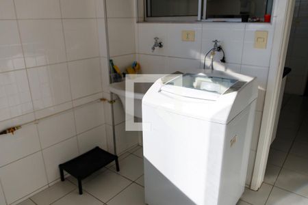 Apartamento à venda com 82m², 3 quartos e 1 vaga Apartamento à venda com 82m², 3 quartos e 1 vagaLavabo