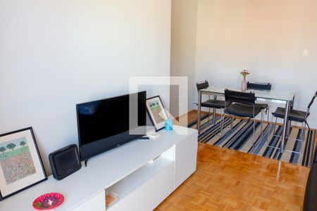 sala de apartamento para alugar com 3 quartos, 82m² em Vila Alice, Osasco