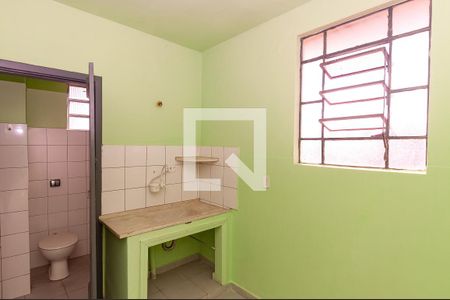 Cozinha de casa para alugar com 1 quarto, 33m² em Vila Ipojuca, São Paulo