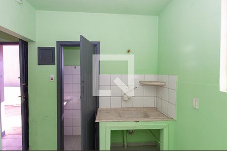 Cozinha de casa para alugar com 1 quarto, 33m² em Vila Ipojuca, São Paulo