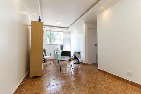 Sala de apartamento à venda com 2 quartos, 57m² em Vila Carmosina, São Paulo