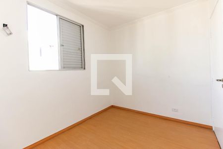 Quarto 1 de apartamento à venda com 2 quartos, 57m² em Vila Carmosina, São Paulo