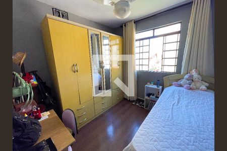 Quarto 3 de apartamento à venda com 3 quartos, 63m² em Santa Cruz Industrial, Contagem