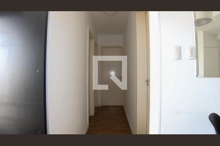 Corredor de apartamento para alugar com 3 quartos, 61m² em Vila Formosa, São Paulo