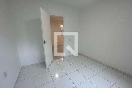 Quarto de casa para alugar com 1 quarto, 60m² em Jardim Gramacho, Duque de Caxias