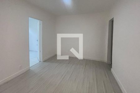 Sala de casa para alugar com 1 quarto, 60m² em Jardim Gramacho, Duque de Caxias