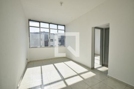 Sala de apartamento para alugar com 1 quarto, 48m² em Todos Os Santos, Rio de Janeiro