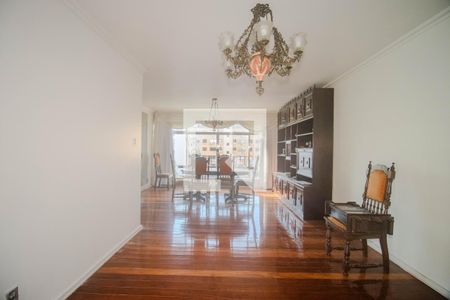 Sala de apartamento para alugar com 3 quartos, 120m² em Bom Fim, Porto Alegre