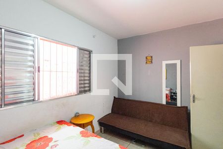 Quarto  de casa à venda com 3 quartos, 142m² em Jardim Roberto, Osasco