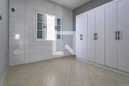 Quarto 1 de casa para alugar com 2 quartos, 160m² em Vila Lavínia, Mogi das Cruzes