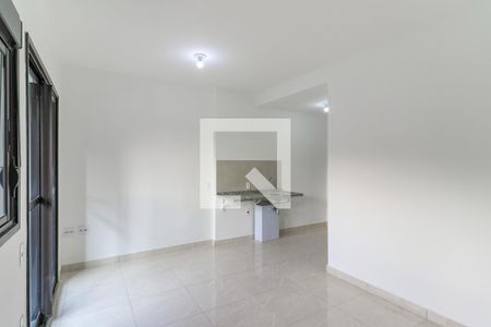 Sala/Quarto de kitnet/studio para alugar com 1 quarto, 27m² em Jardim das Acacias, São Paulo