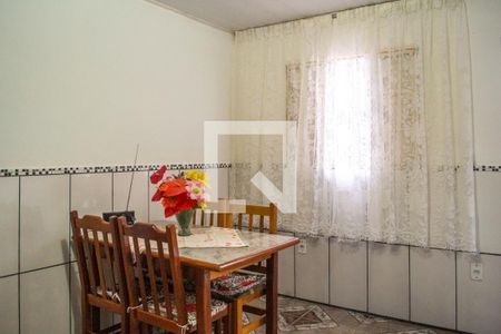 Sala de casa à venda com 1 quarto, 80m² em Vila Nova, Porto Alegre