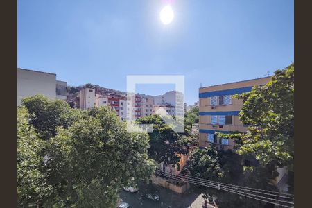 Vista da Sala de apartamento à venda com 2 quartos, 65m² em Vila Isabel, Rio de Janeiro