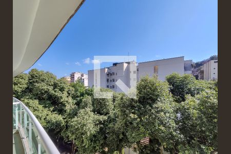 Vista da Sala de apartamento à venda com 2 quartos, 65m² em Vila Isabel, Rio de Janeiro