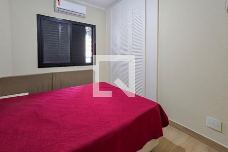 Quarto 1 de apartamento para alugar com 2 quartos, 69m² em Pitangueiras, Guarujá