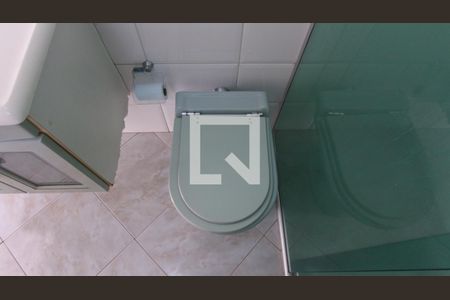 Casa à venda com 200m², 2 quartos e 2 vagas Casa à venda com 200m², 2 quartos e 2 vagasBanheiro 2