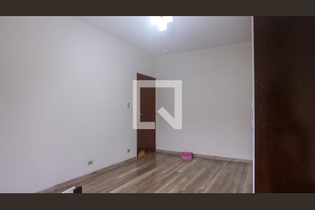 Casa à venda com 200m², 2 quartos e 2 vagas Casa à venda com 200m², 2 quartos e 2 vagasQuarto 2