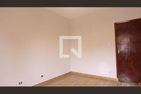 Quarto de casa para alugar com 2 quartos, 200m² em Quinta da Paineira, São Paulo