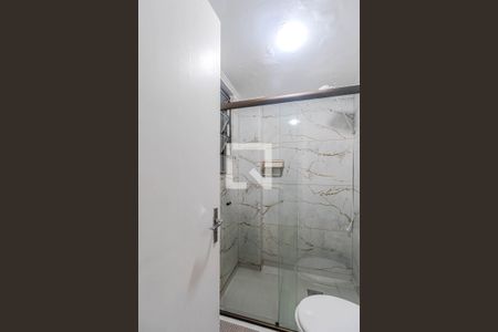 Banheiro de apartamento para alugar com 1 quarto, 40m² em Centro Histórico, Porto Alegre