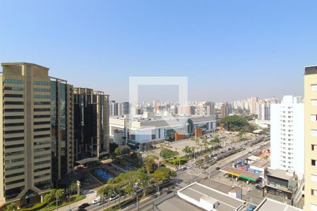 Vista Quarto  de kitnet/studio para alugar com 1 quarto, 30m² em Moema, São Paulo