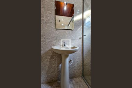 Banheiro de casa para alugar com 1 quarto, 70m² em Capela do Socorro, São Paulo