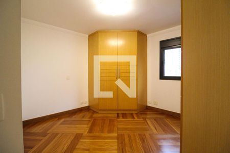 Suíte 1 de apartamento à venda com 5 quartos, 234m² em Indianópolis, São Paulo