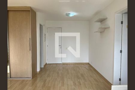 Sala/Quarto de apartamento à venda com 1 quarto, 42m² em Água Branca, São Paulo