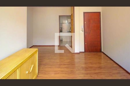 Sala de apartamento à venda com 2 quartos, 77m² em Santo Antônio, Belo Horizonte