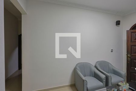 Sala de casa à venda com 3 quartos, 360m² em Cidade Nova, Belo Horizonte