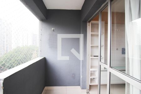 Varanda Sala de apartamento para alugar com 2 quartos, 60m² em Vila Olímpia, São Paulo