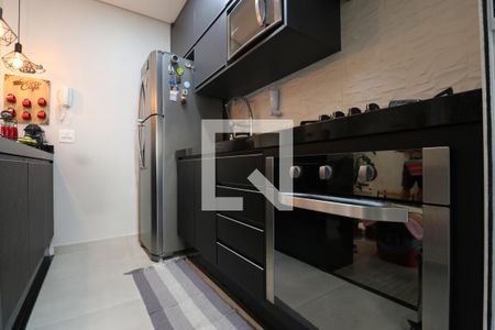 Cozinha de apartamento à venda com 2 quartos, 62m² em Vila Anastácio, São Paulo