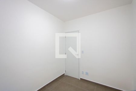 Quarto 1 de apartamento para alugar com 2 quartos, 46m² em Jardim Cristiane, Santo André